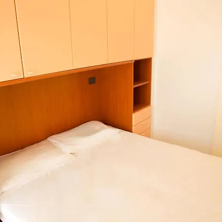Ground-floor Haven Just 350mt From The Apartman *