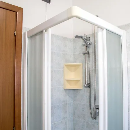 Apartman Ground-floor Haven Just 350mt From The